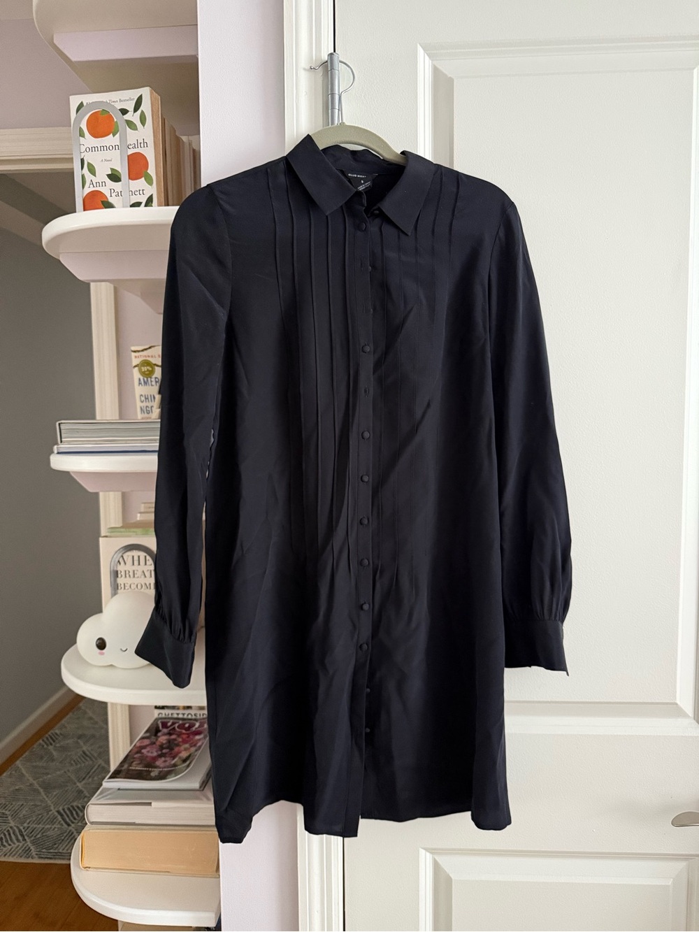 Club Monaco Black Silk Pleated Front Shirtdress / Tuxedo Style EUC Size 6